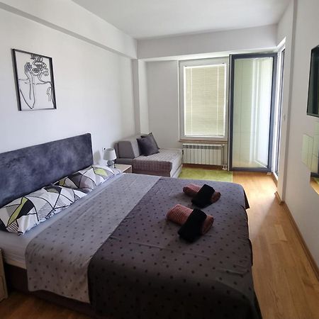 Modern & Trendy Apartment Skopje Zewnętrze zdjęcie