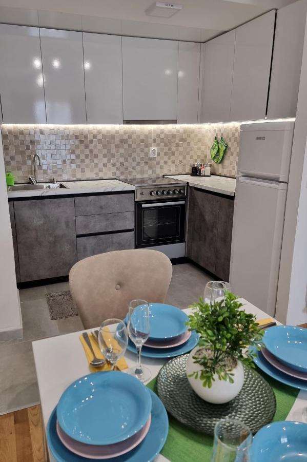 Modern & Trendy Apartment Skopje Zewnętrze zdjęcie
